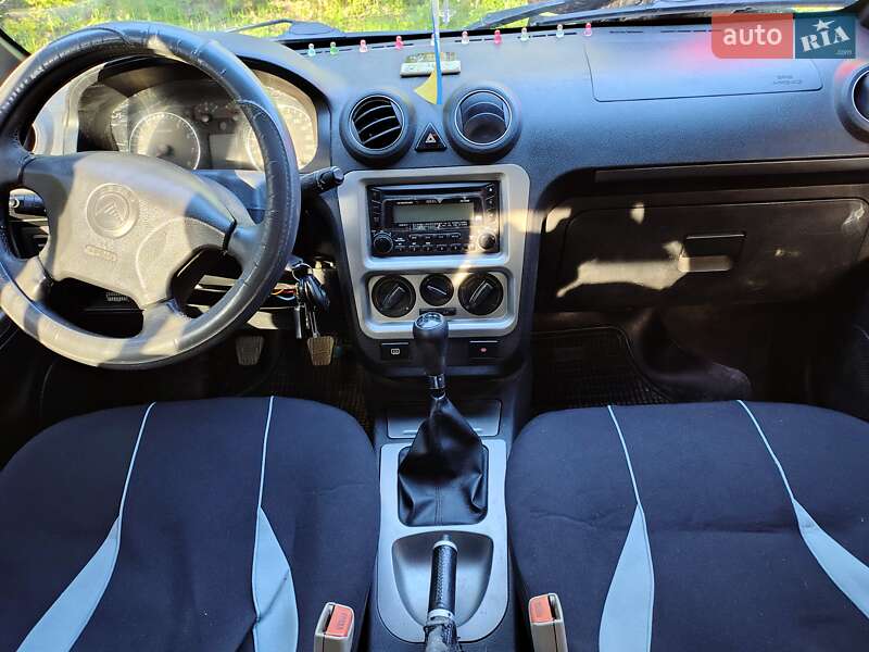 Хетчбек Geely MR 2009 в Львові