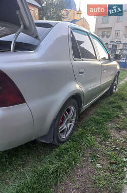 Хэтчбек Geely MR 2007 в 