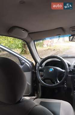 Хэтчбек Geely MR 2007 в 