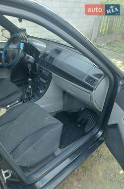Хэтчбек Geely MR 2008 в 