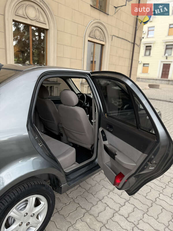 Хэтчбек Geely MR 2007 в Запорожье фото 7 Хэтчбек Geely MR 2007 в Запорожье