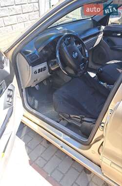 Хэтчбек Geely MR 2008 в 