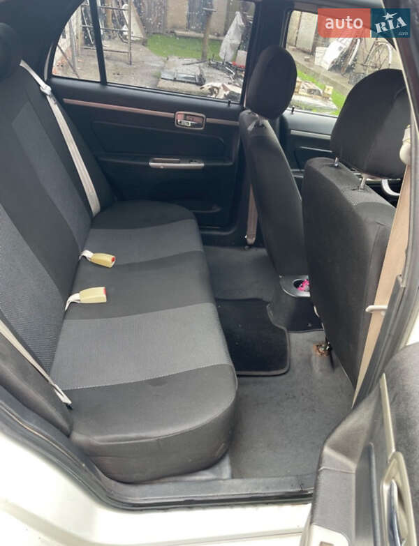 Хэтчбек Geely MR 2009 в Павлограде фото 4 Хэтчбек Geely MR 2009 в Павлограде