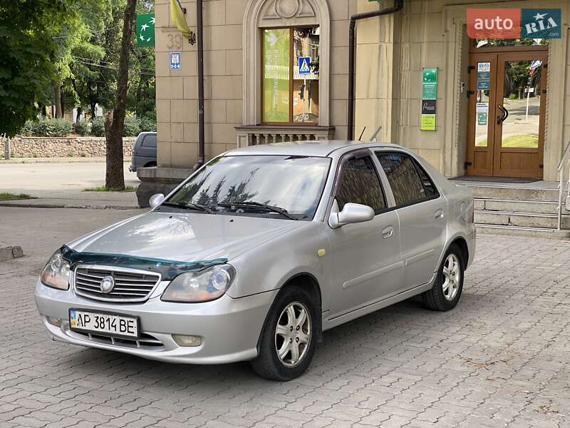 Хэтчбек Geely MR 2008 в 