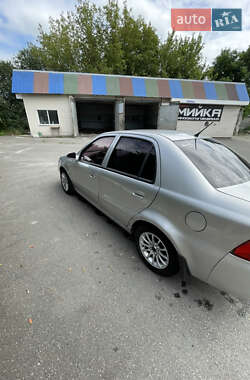 Хэтчбек Geely MR 2007 в 