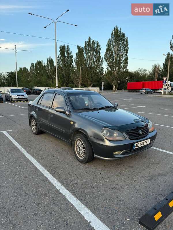 Хэтчбек Geely MR 2008 в 