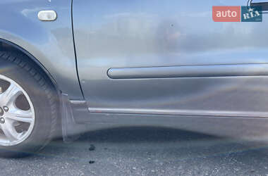 Хэтчбек Geely MR 2010 в 