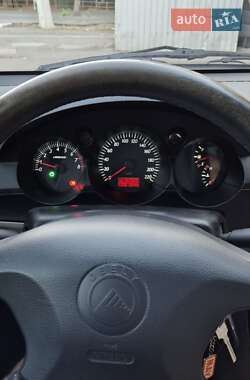 Хэтчбек Geely MR 2008 в 