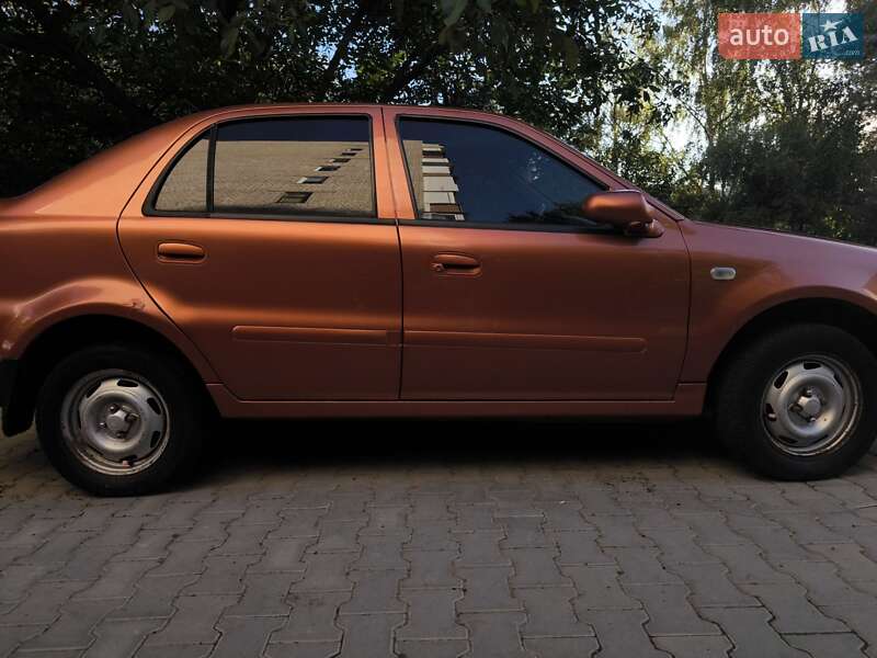 Хэтчбек Geely MR 2007 в Черновцах