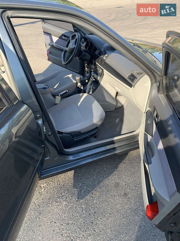 Хетчбек Geely MR 2007 в Миколаєві