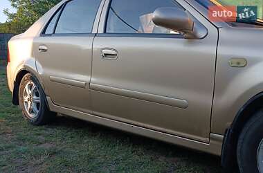 Хэтчбек Geely MR 2008 в 