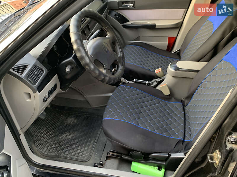 Хетчбек Geely MR 2008 в Львові