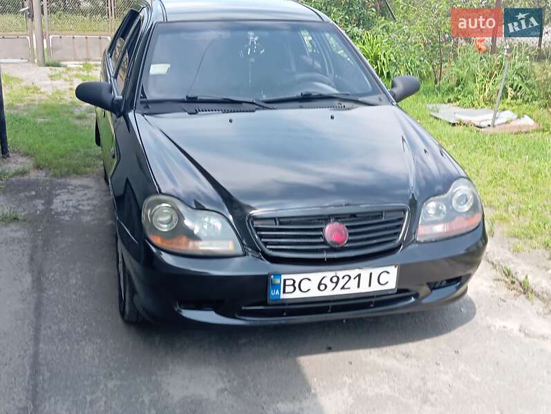 Хэтчбек Geely MR 2007 в 