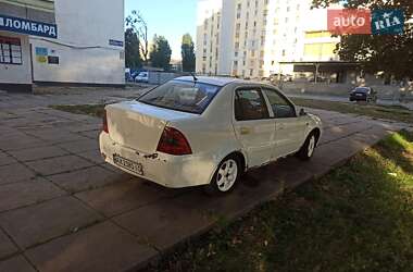 Хетчбек Geely MR 2008 в 
