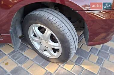 Седан Geely MR 2008 в 