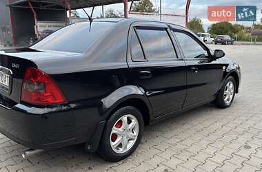Седан Geely MR 2011 в 