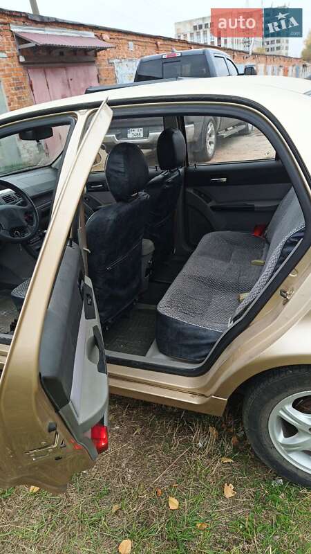 Хэтчбек Geely MR 2006 в Сумах фото 10 Хэтчбек Geely MR 2006 в Сумах