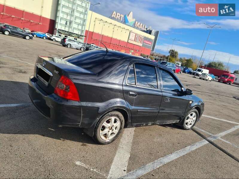 Хетчбек Geely MR 2010 в Києві