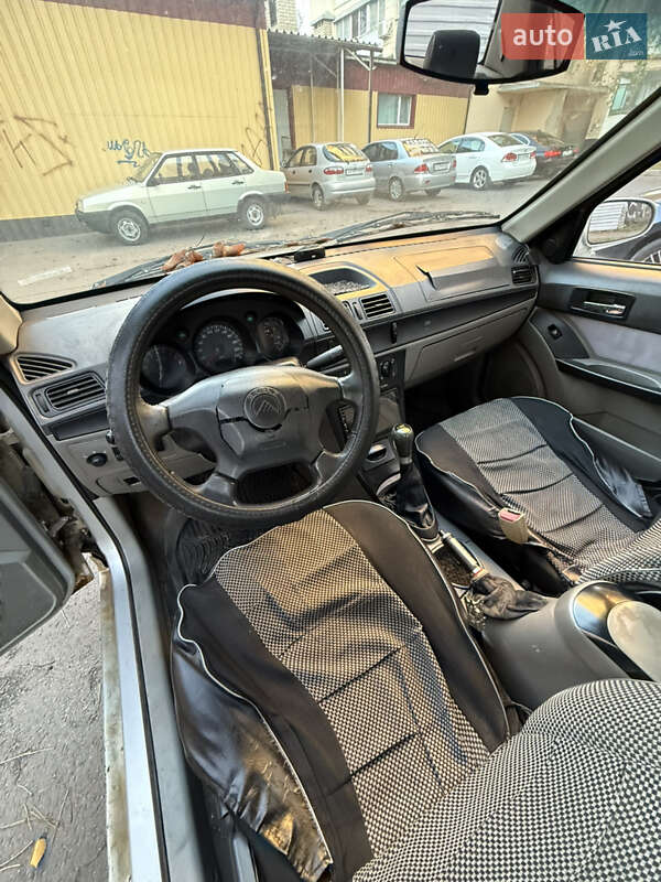 Хэтчбек Geely MR 2008 в Харькове фото 7 Хэтчбек Geely MR 2008 в Харькове