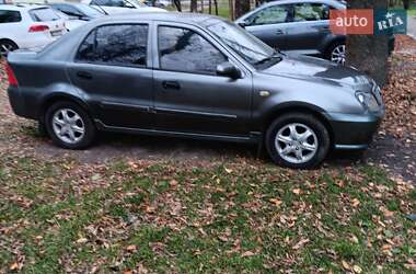 Хэтчбек Geely MR 2008 в Шептицькому