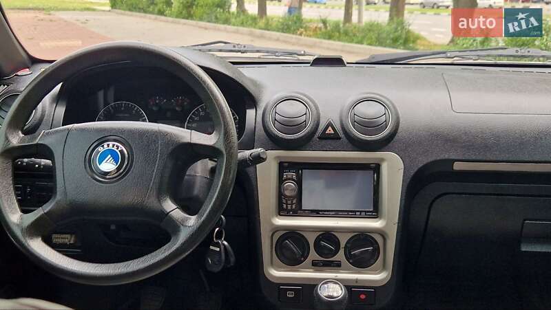 Хэтчбек Geely MR 2009 в Харькове