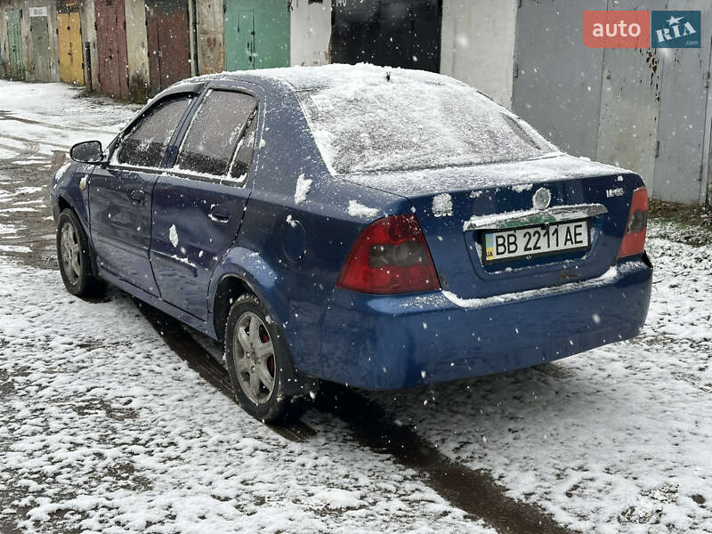 Хетчбек Geely MR 2008 в Стрию