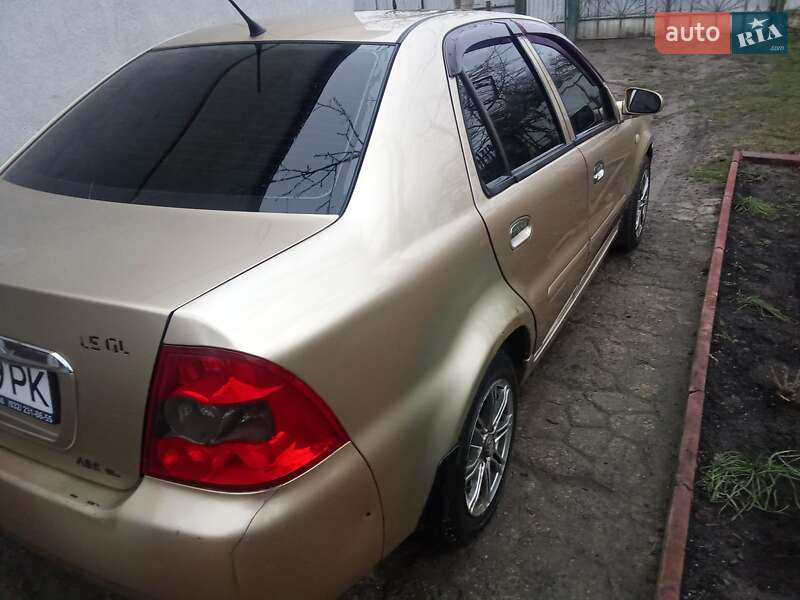 Хетчбек Geely MR 2008 в Бродах