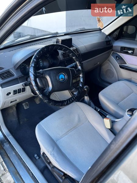 Хэтчбек Geely MR 2007 в Ровно