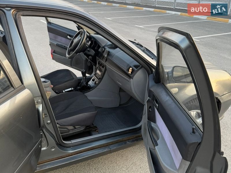 Хетчбек Geely MR 2007 в Києві фото 8 Хетчбек Geely MR 2007 в Києві