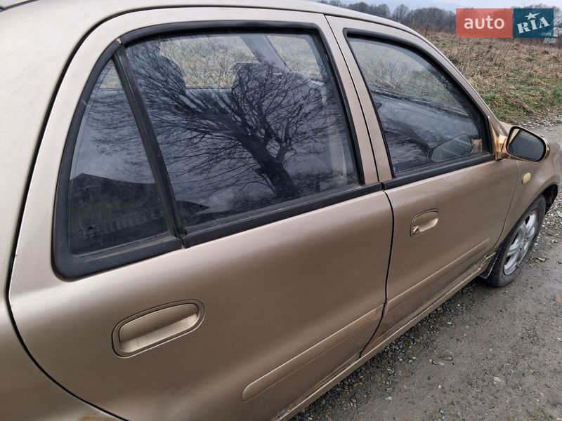 Хетчбек Geely MR 2008 в Сколе