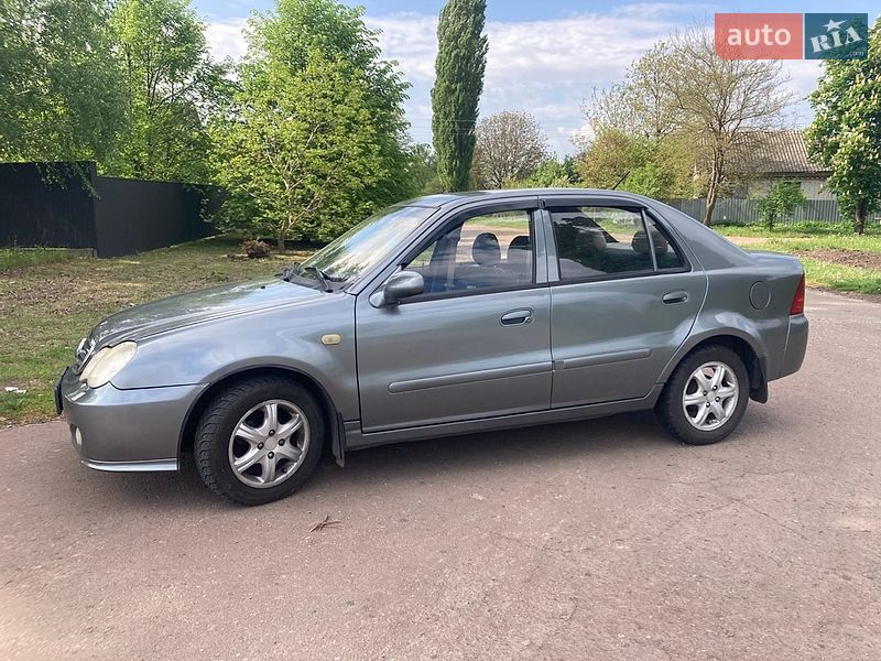 Хэтчбек Geely MR 2009 в Березане