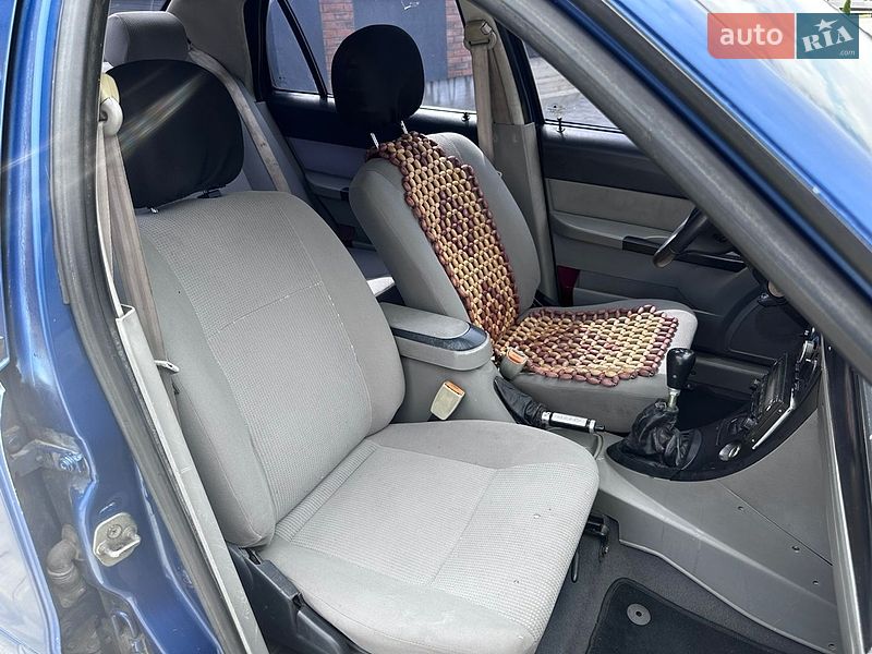 Хэтчбек Geely MR 2008 в Луцке фото 22 Хэтчбек Geely MR 2008 в Луцке
