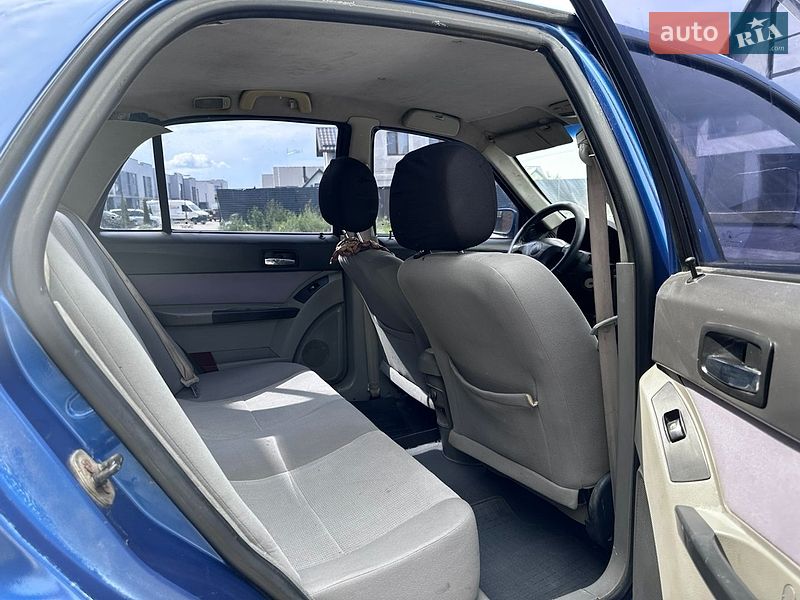 Хэтчбек Geely MR 2008 в Луцке фото 26 Хэтчбек Geely MR 2008 в Луцке