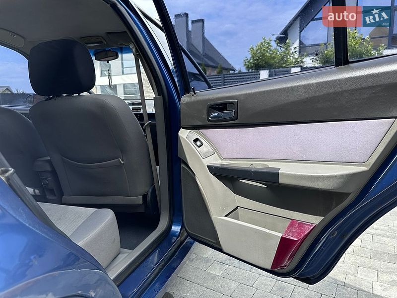 Хетчбек Geely MR 2008 в Луцьку