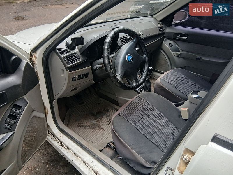 Хэтчбек Geely MR 2007 в Днепре фото 6 Хэтчбек Geely MR 2007 в Днепре