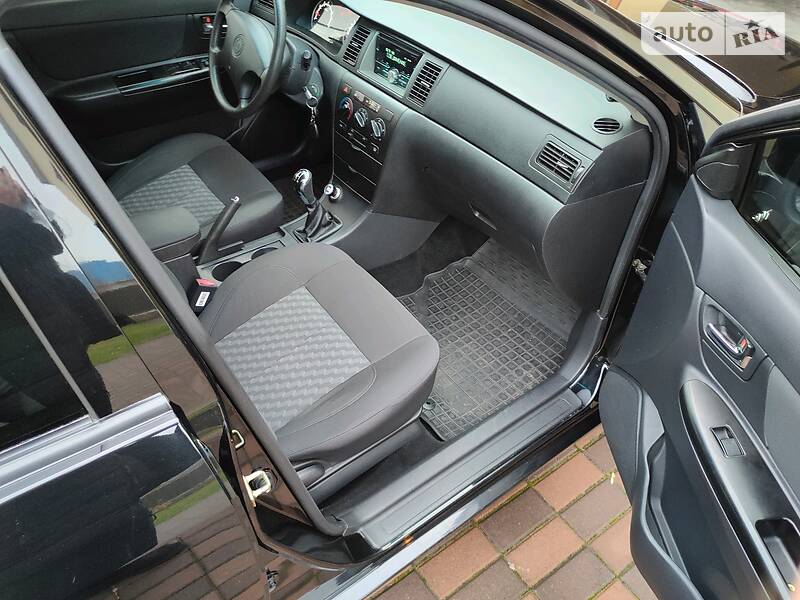 Седан Geely SL 2012 в Иванкове