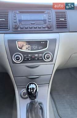 Седан Geely SL 2011 в 