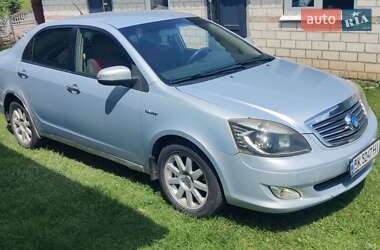 Седан Geely SL 2011 в 