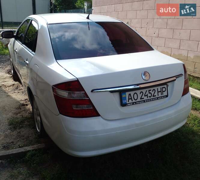 Седан Geely SL 2013 в Мукачево