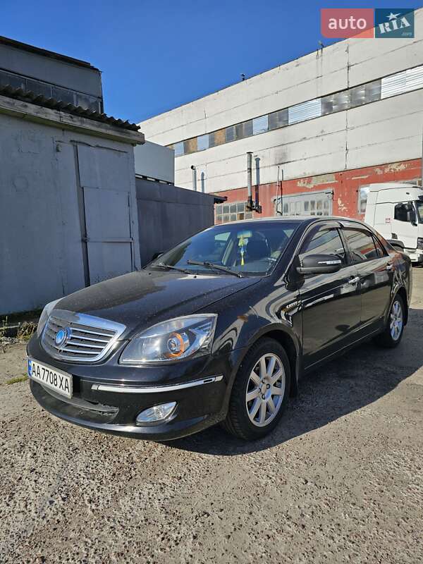 Седан Geely SL 2011 в 