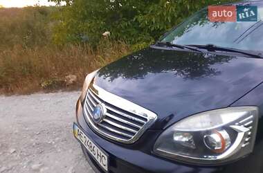 Седан Geely SL 2012 в Підгородному