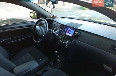 Седан Geely SL 2011 в Ромнах