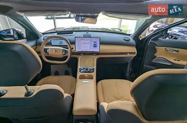 Внедорожник / Кроссовер Geely Starship 7 2025 в 