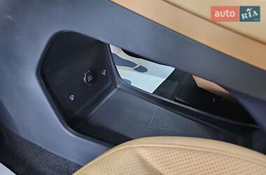 Позашляховик / Кросовер Geely Starship 7 2025 в 
