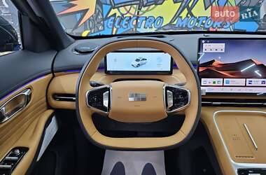 Позашляховик / Кросовер Geely Starship 7 2025 в 