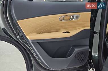 Позашляховик / Кросовер Geely Starship 7 2025 в 