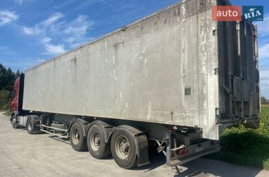 Зерновоз - полуприцеп General Trailers GT Optiliner 2001 в Львове