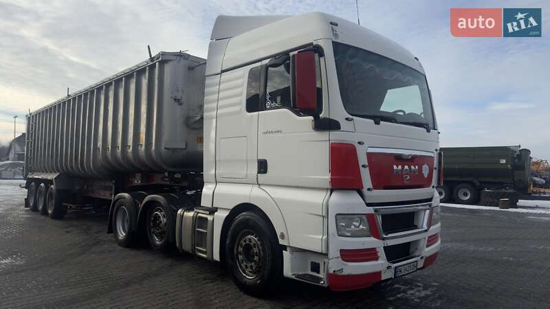 Зерновоз - напівпричіп General Trailers JDsa3 2002 в Рівному
