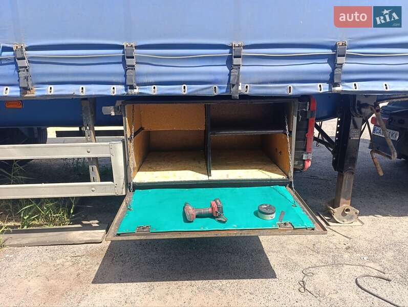 Тентований борт (штора) - напівпричіп General Trailers ТХ34 2004 в Вінниці фото 18 Тентований борт (штора) - напівпричіп General Trailers ТХ34 2004 в Вінниці