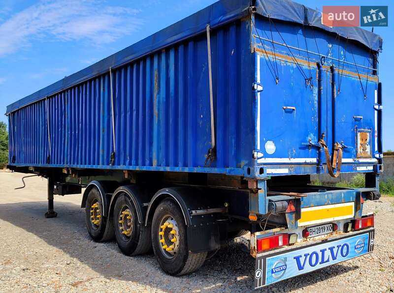 General Trailers Trailers 2000
